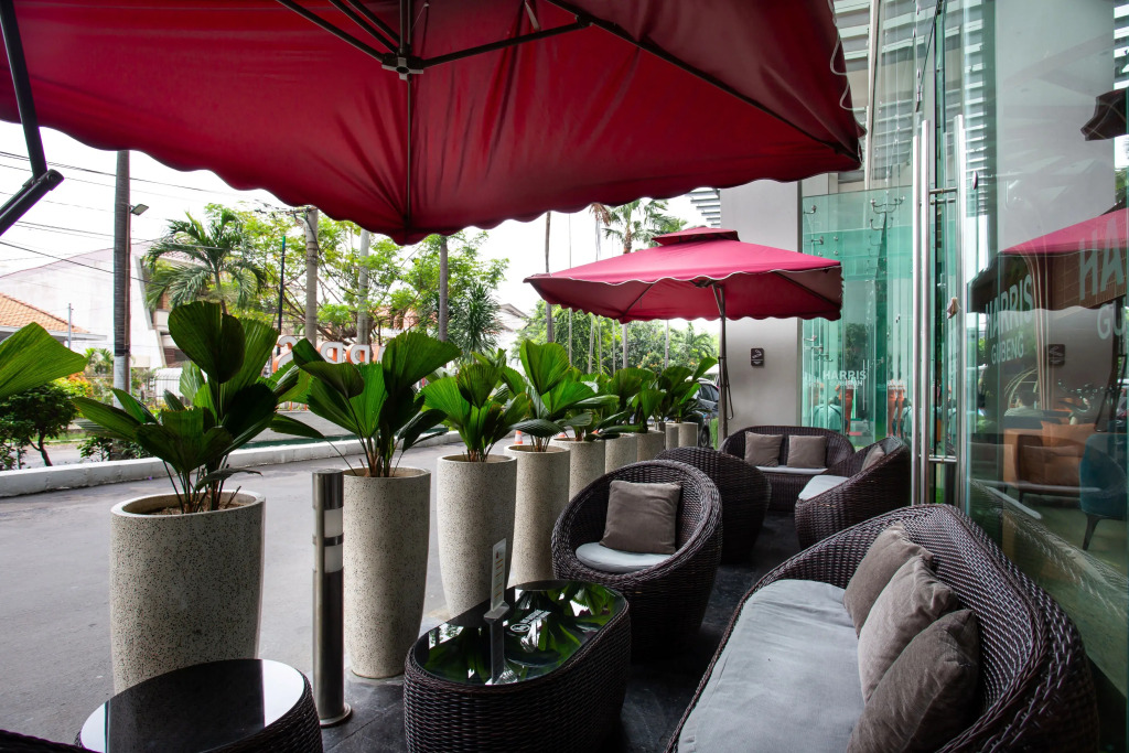 HARRIS Hotel & Conventions Gubeng