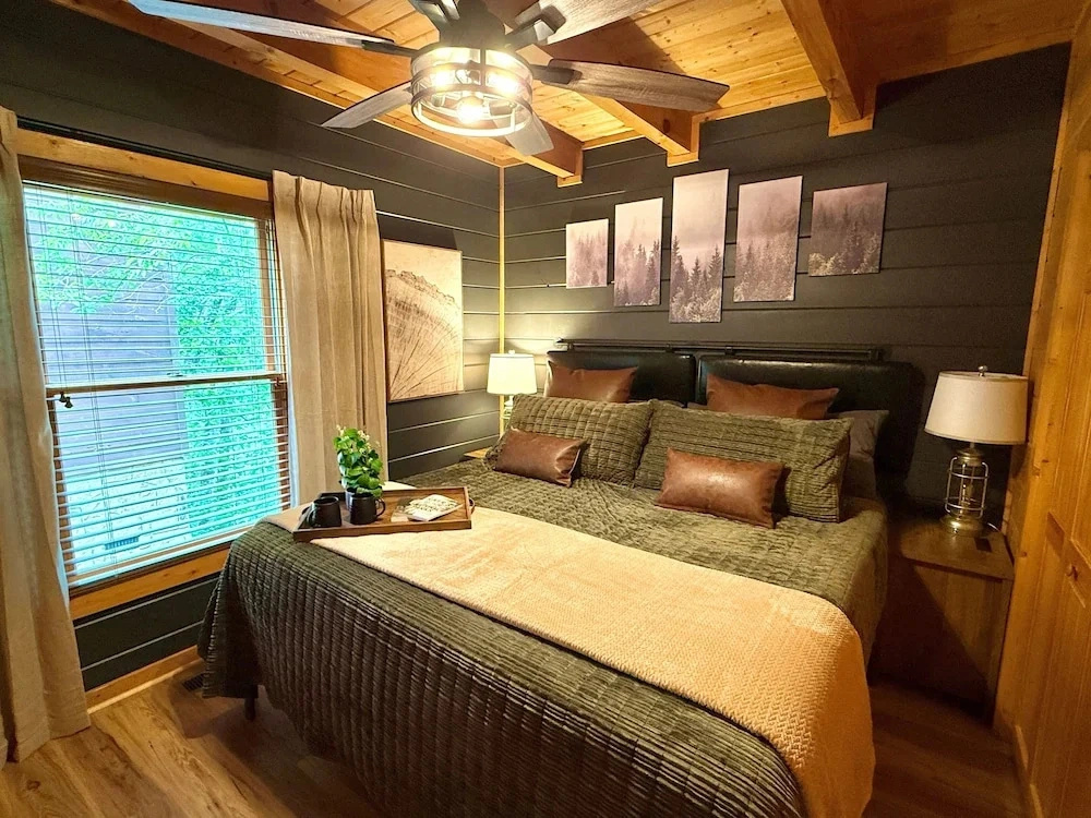Silver Maple Summit 2 Bedroom Cabin