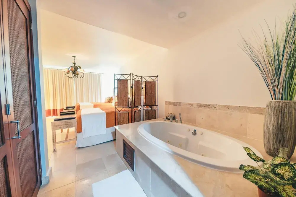 Sunny Beach View Apt at Punta Palmera CBB