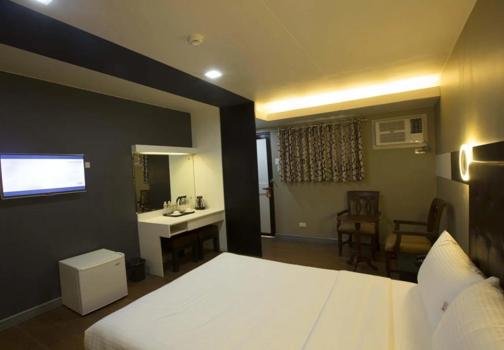 Lucky 9 Budget Hotel