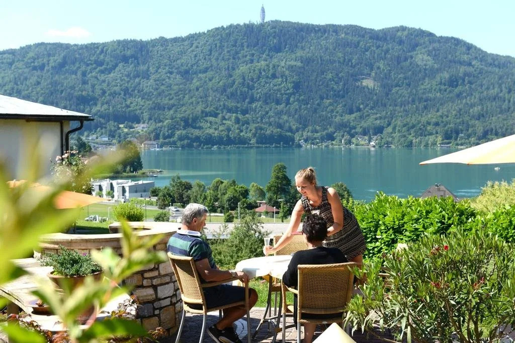 Die WUNDER s Ferienpension