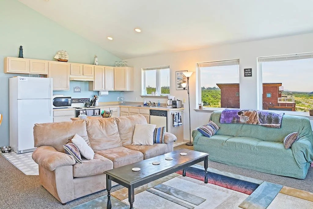 Spacious 3BR Beachfront Home in Westport