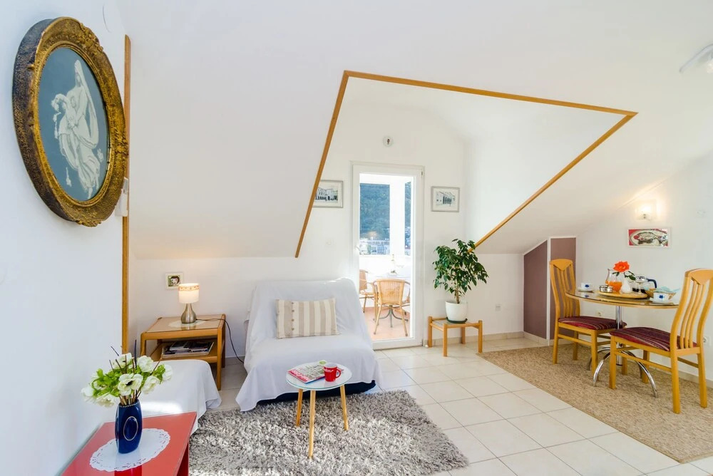 Apartments Swallows Nest