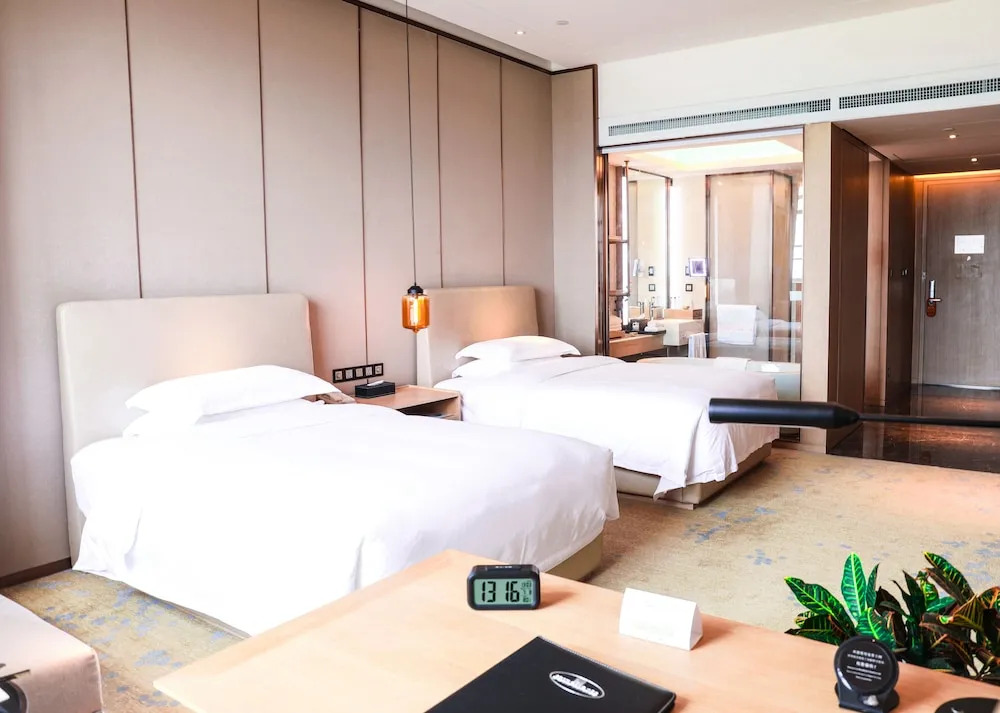 Sea View Garden Hotel photo 8