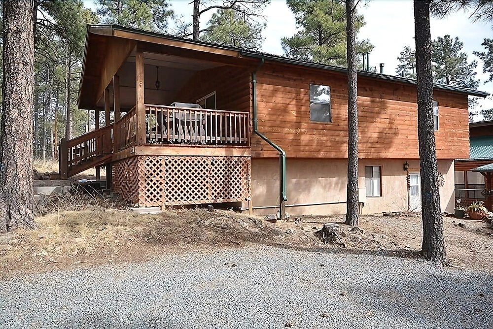 Jennings - Three Bedroom Cabin
