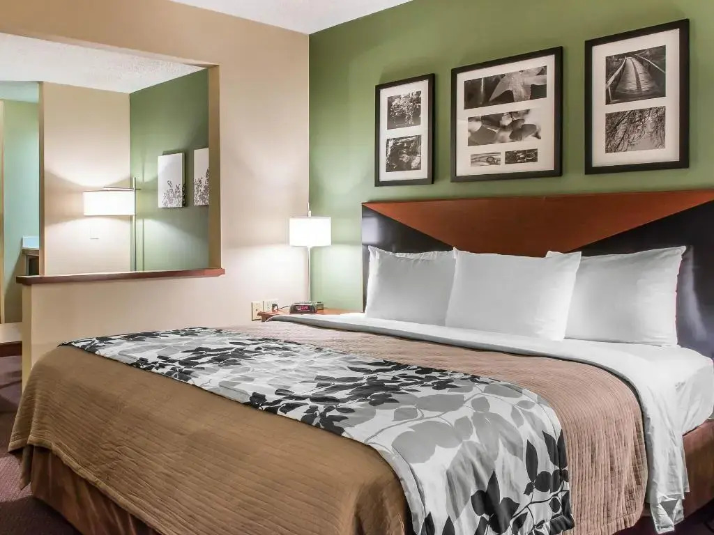 Sleep Inn & Suites of Lancaster County