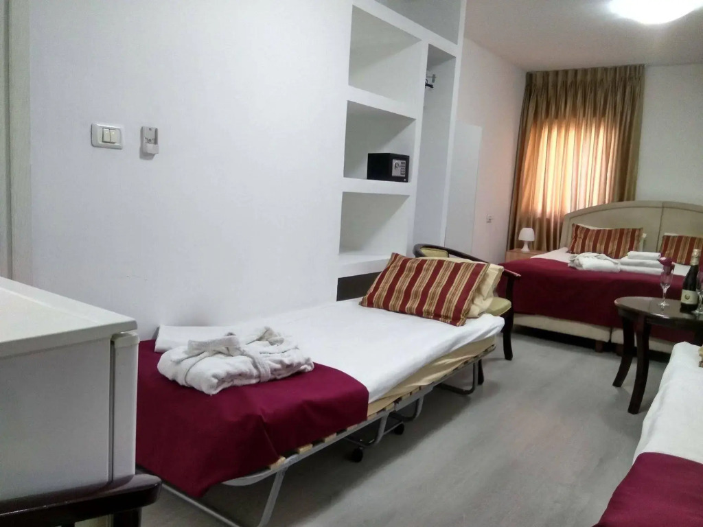 Elis Boutique Hotel