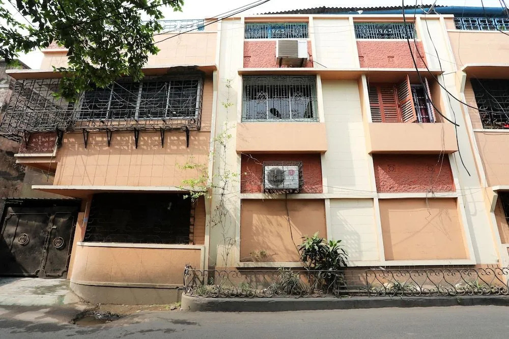 Oyo 23632 Mayfair Residency
