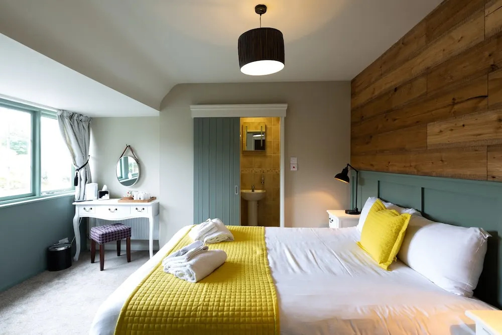 The Poacher Inn