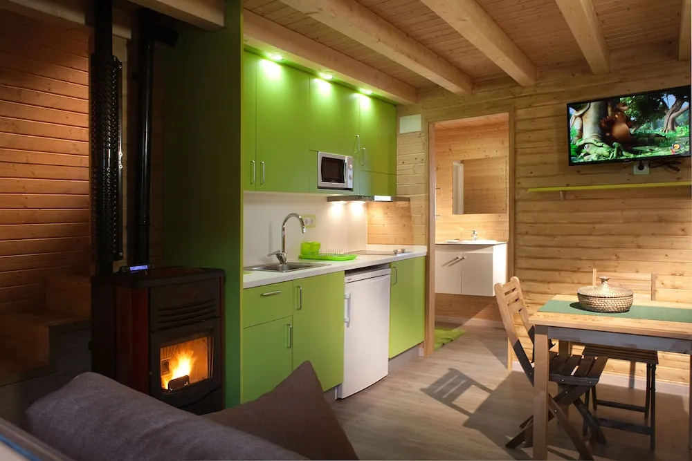 Bungalows Verneda Mountain Resort