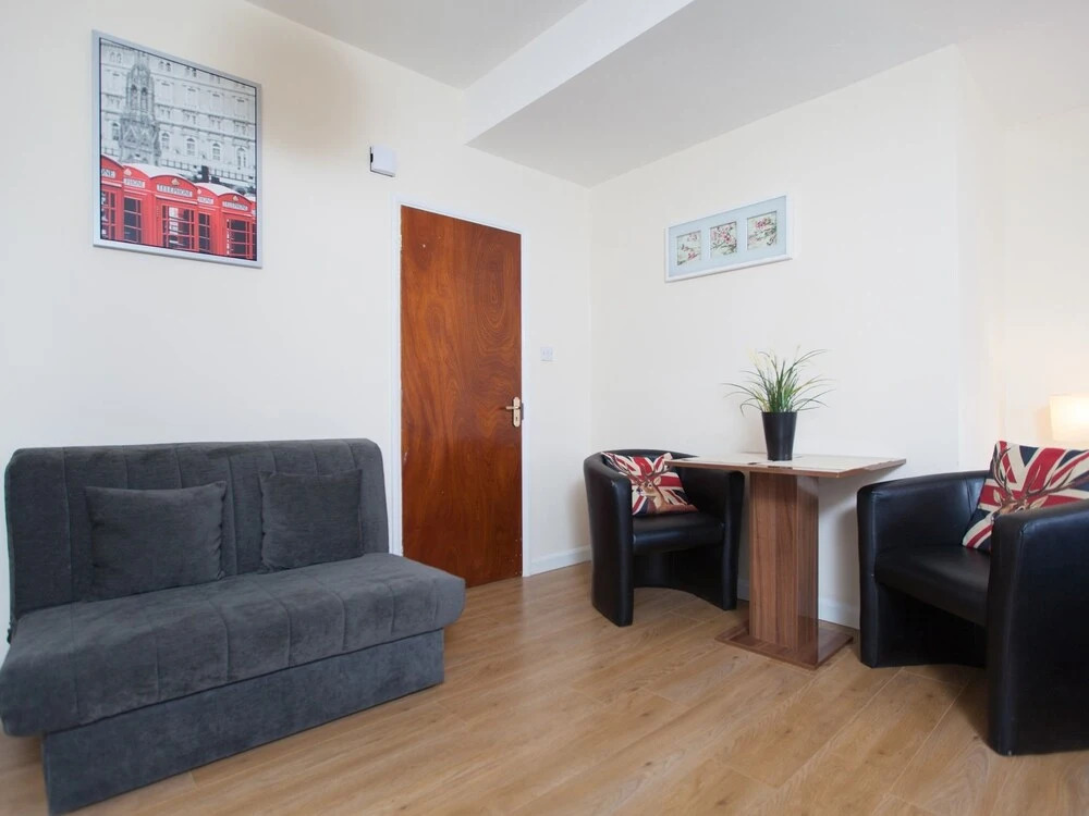 Private Studio in Harrow Flat 3