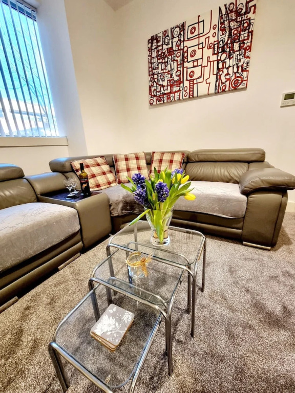 Beautiful 2-bed Apartment in Milton Keynes