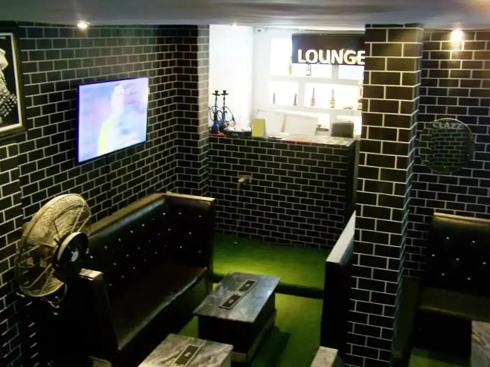 Clazz Hotel