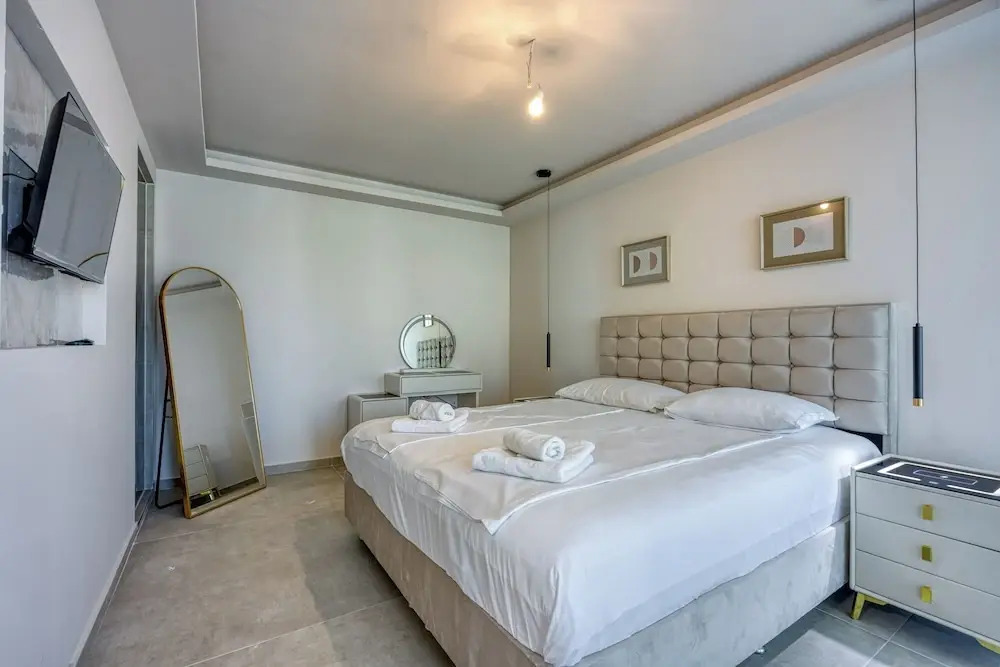 Villa Samara with Pool