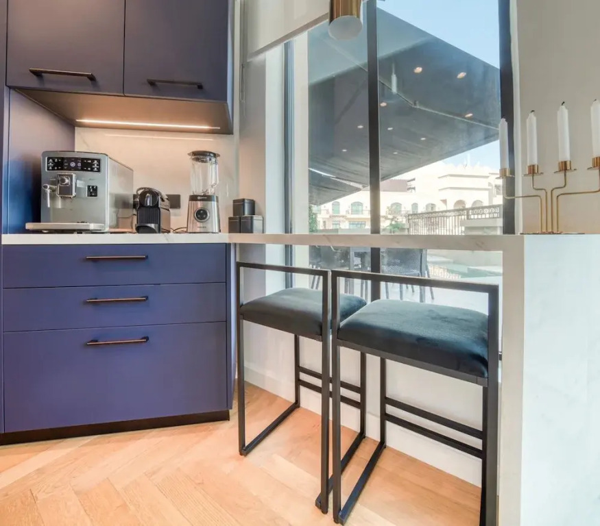 Modern 3BR Palm Penthouse w Private Plunge Pool