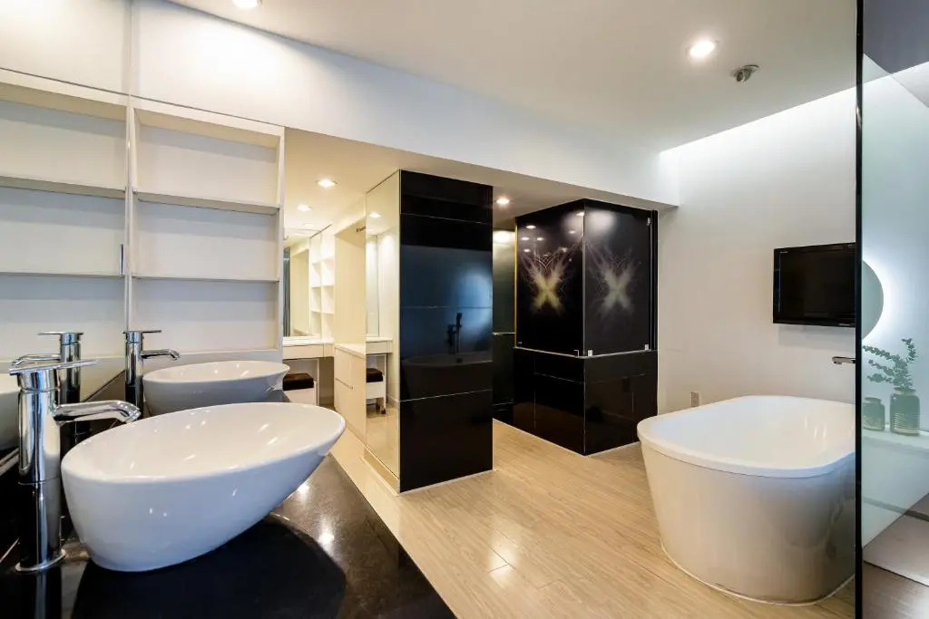 Spacious Central Apartments for Group and Family - Sailing Tower