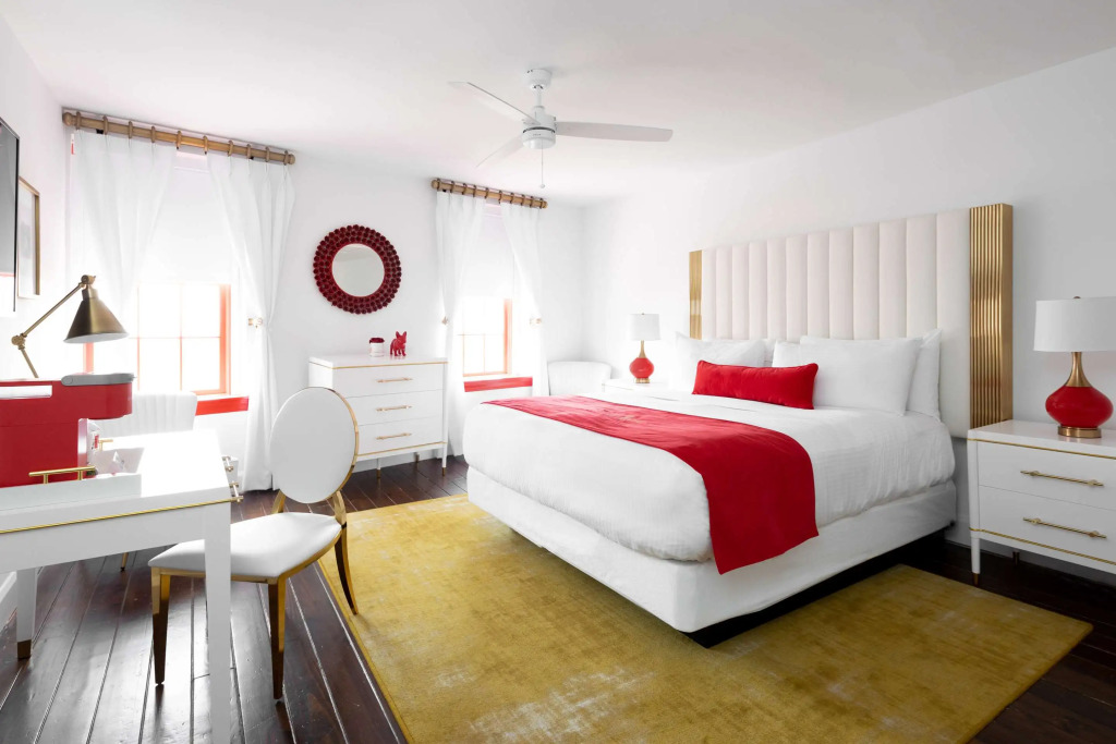 The Vendue, Downtown Art Hotel