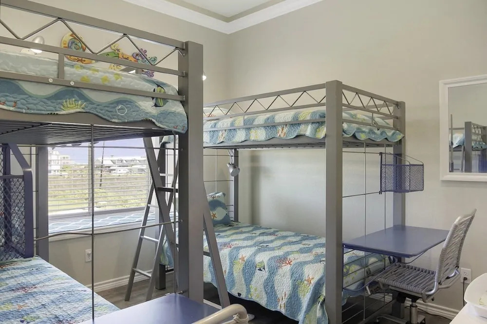 Island 24 3 Bedroom Condo