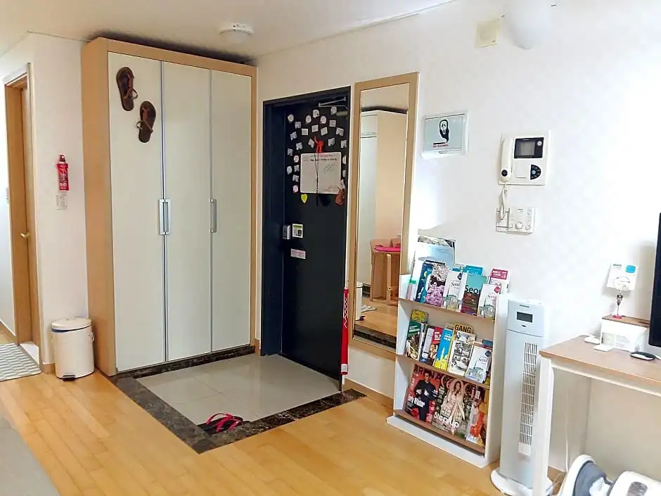 Hongdae Home Sweet Home Exit 3