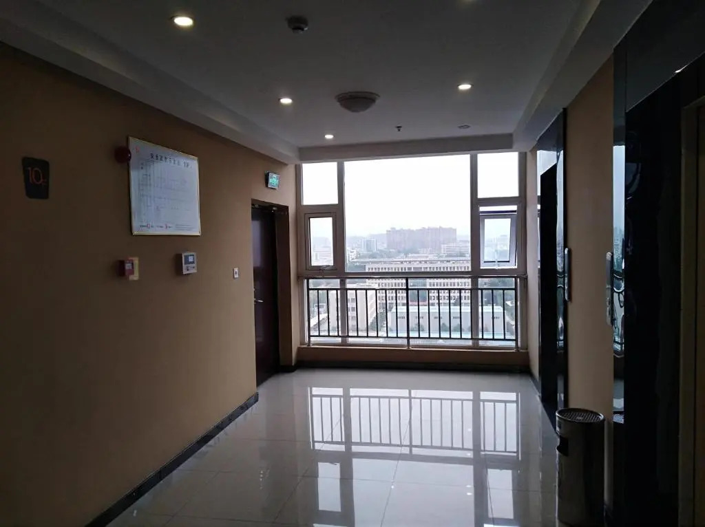 7Days Premium Linyi Hedong Caiyuan Square