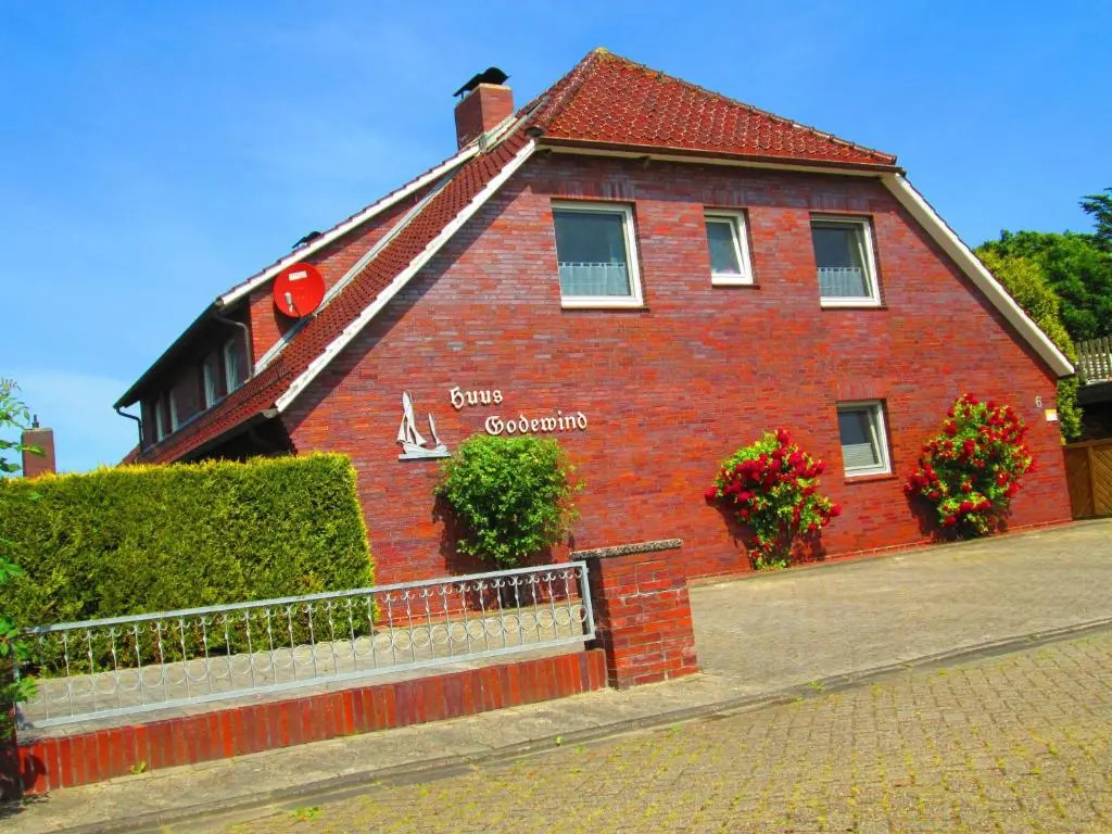 Risel-Ferienhaus-im-Huus-Godewind