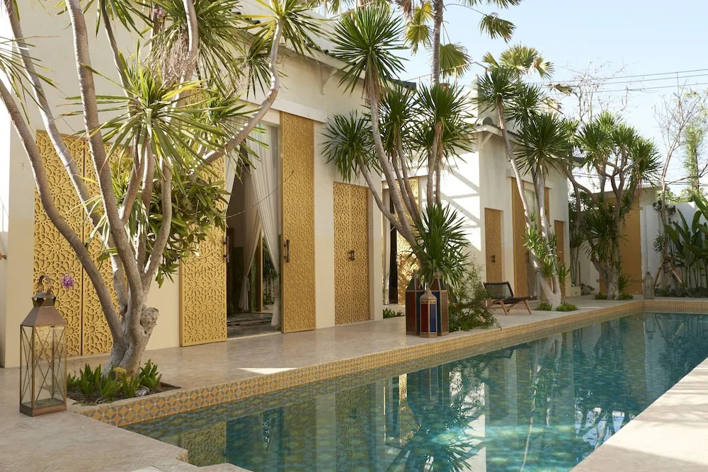 Poem Private Pool Villa