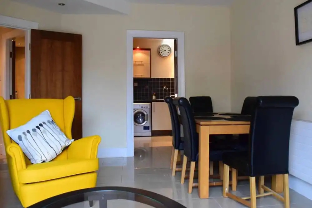 Central Dublin 1 Bedroom Apartment