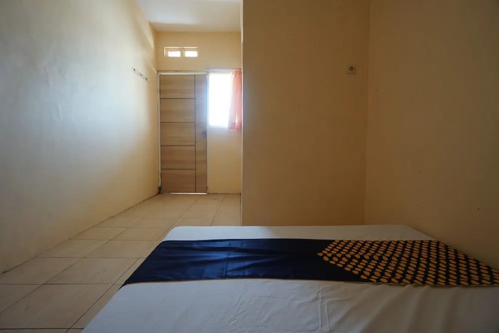 Hotel O Homestay Bu Sun SyariahNearTaman Rekreasi & Pemandian Taman Suruh