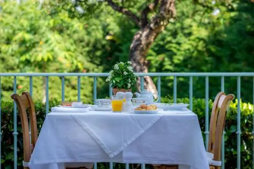 Casa Luna by Finest Rentals