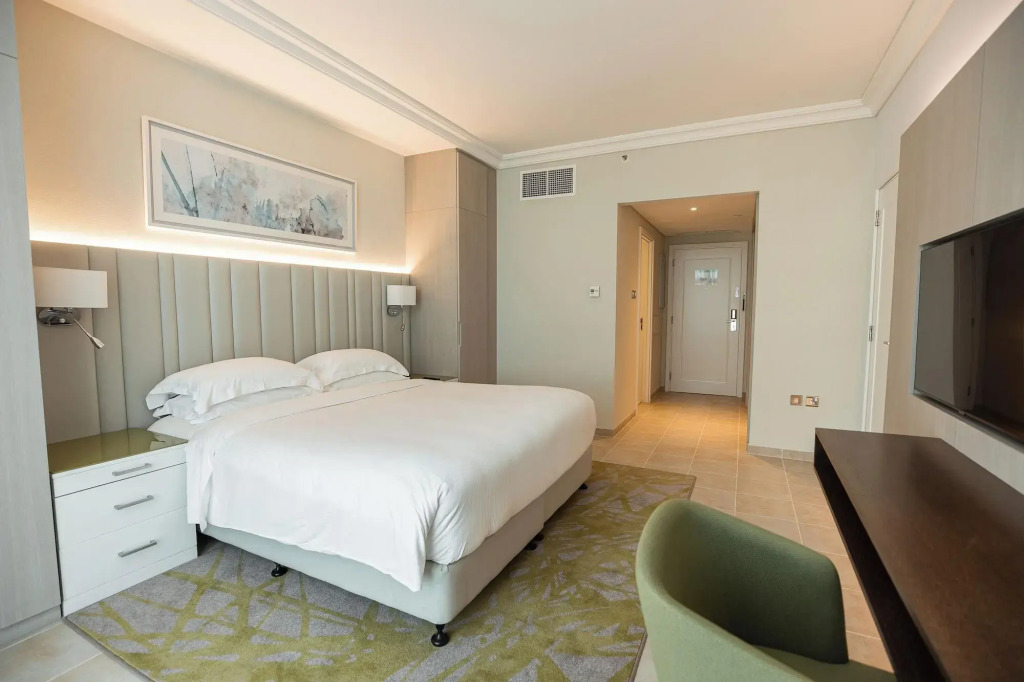 Beach Rotana   All Suites