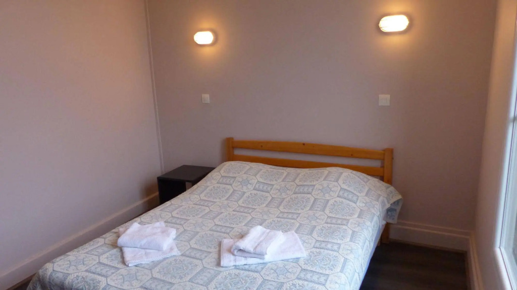 Abc Hotel