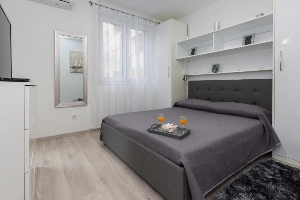 Marea Apartments