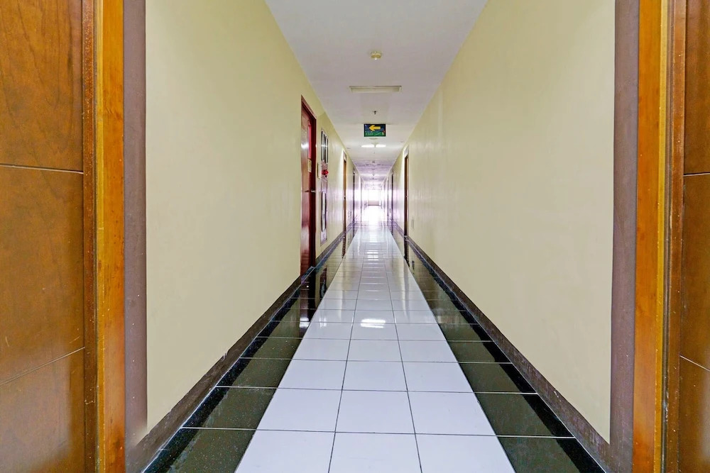 OYO Life 93103 Apartement Gateway Cicadas By Fikri Room