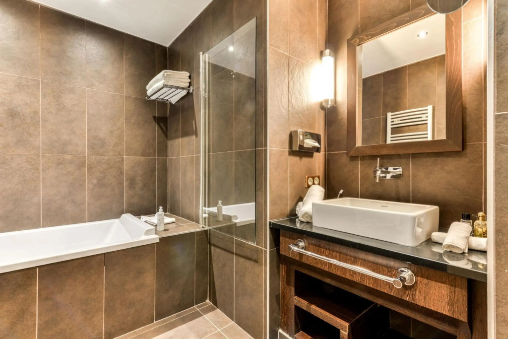 Zenitude Hotel La Valadière, Ascend Hotel Collection