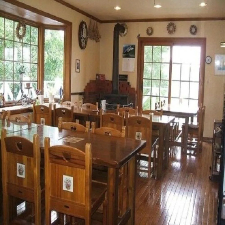 Lodge Takeo