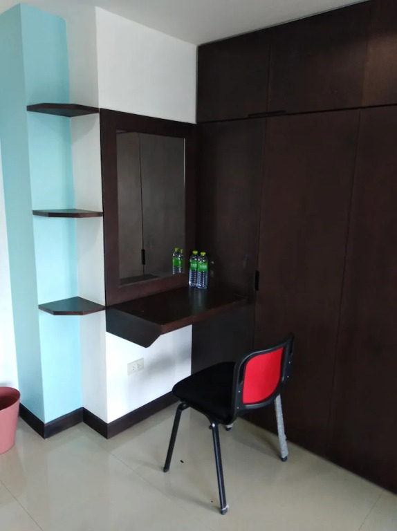 Sansabai Place