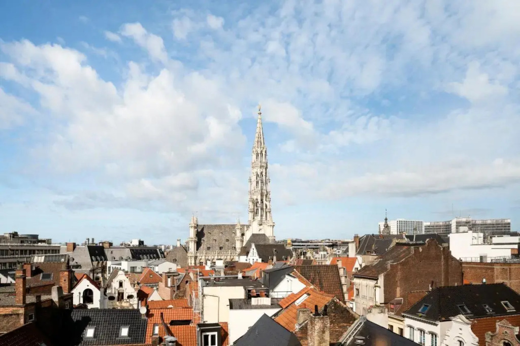 ALMA Grand Place Hotel