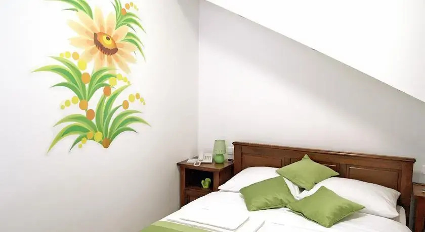 Rooms Day and Night