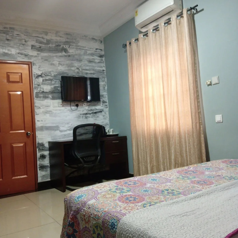 Royal Kamak Hotel