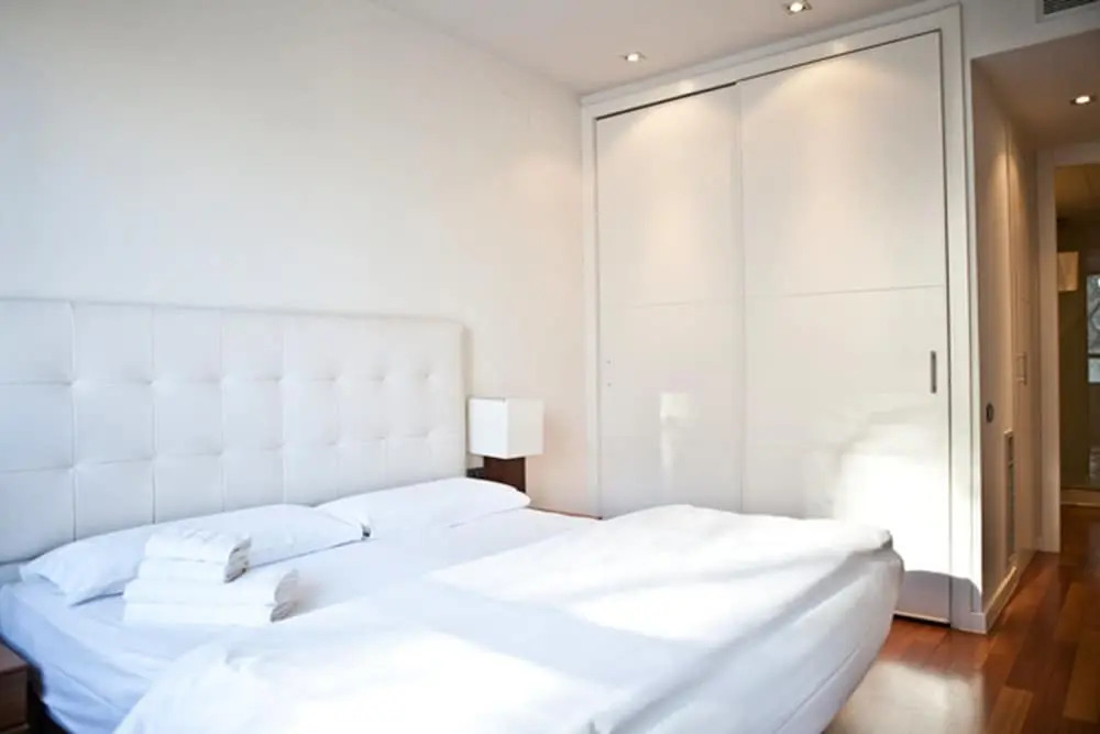 Fewdays Barcelona Apartments
