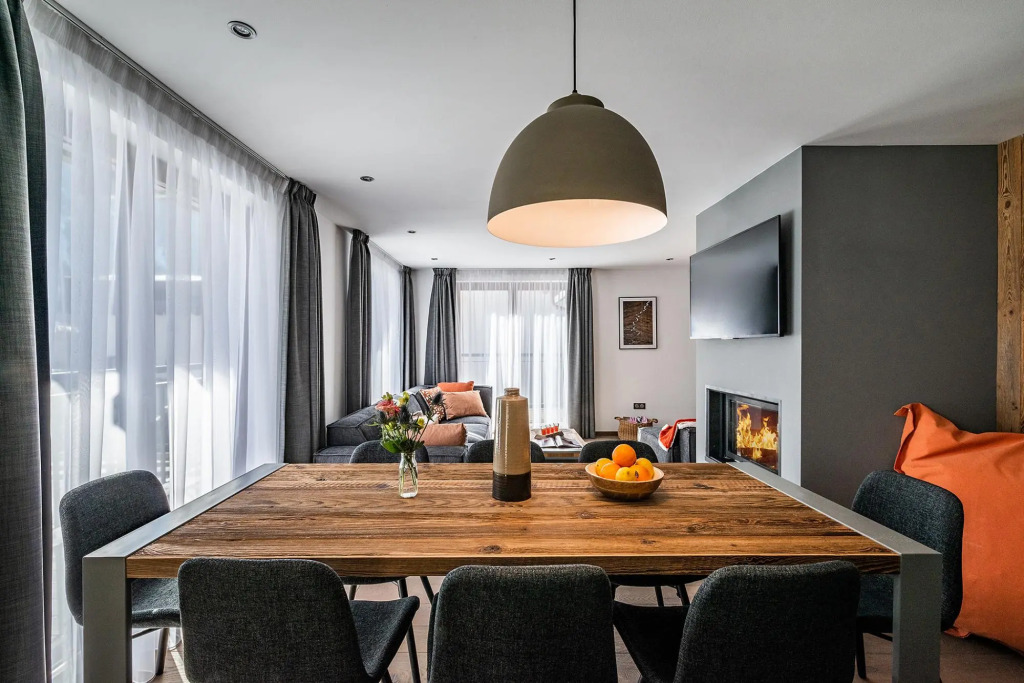 RAVANEL - Luxury apartment with fireplace & Mont Blanc views