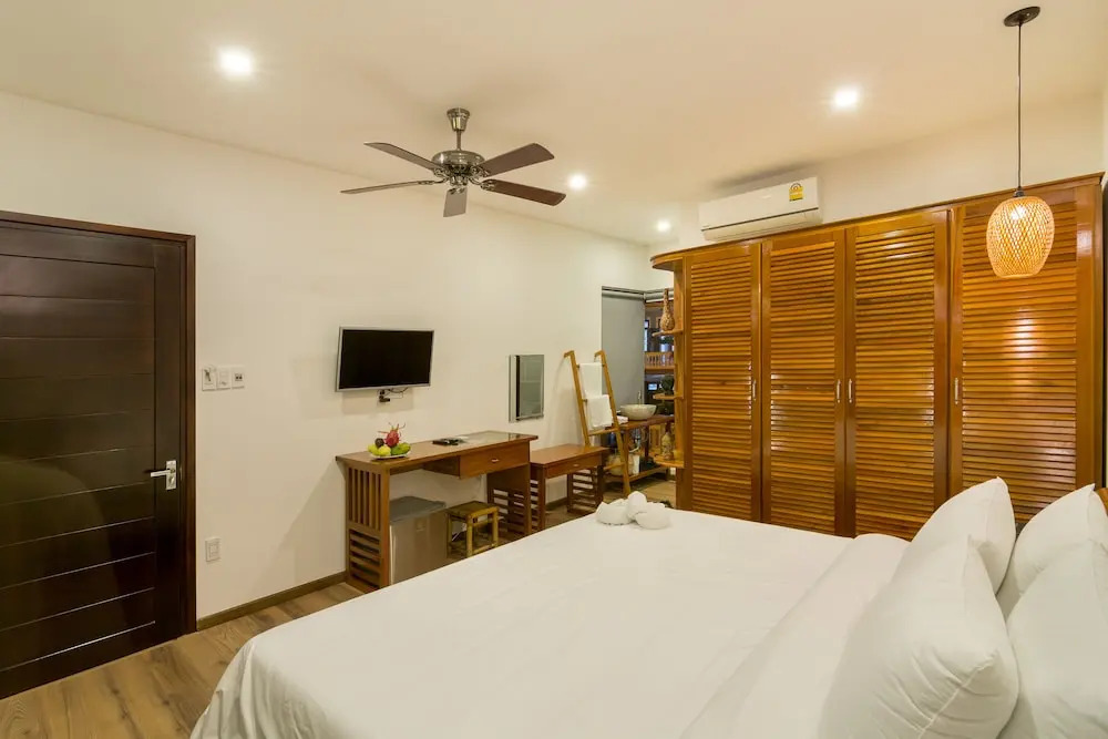 May Villa