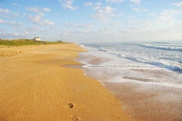 Margaritaville Beach 4 Br home by RedAwning
