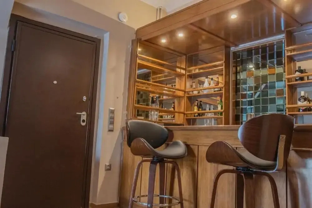 Urban Oasis Stylish Apt in Piraeus Centr