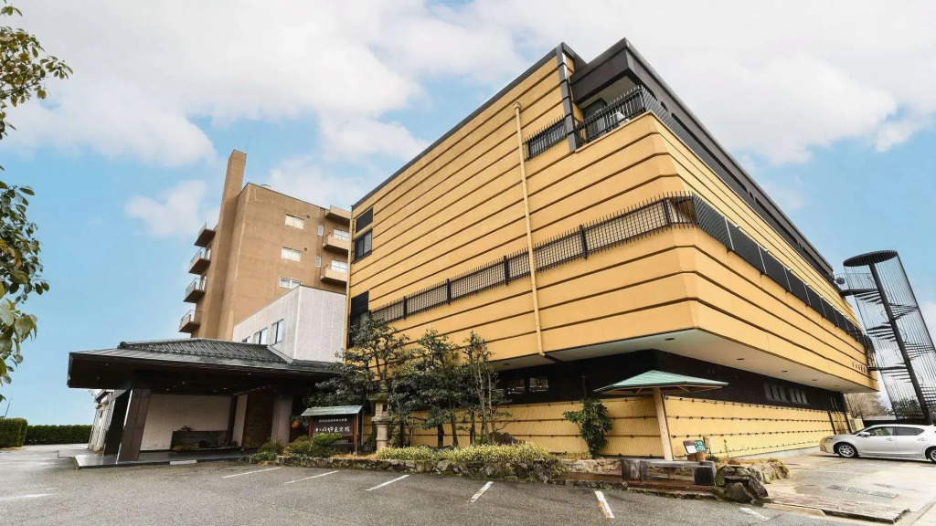 Katayamazu Onsen Kanoya Korakuen