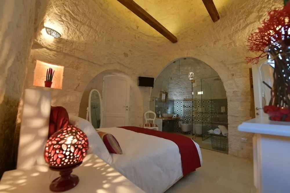 Trulli Santa Croce Luxury Holidays - piscina privata fino a 8 persone