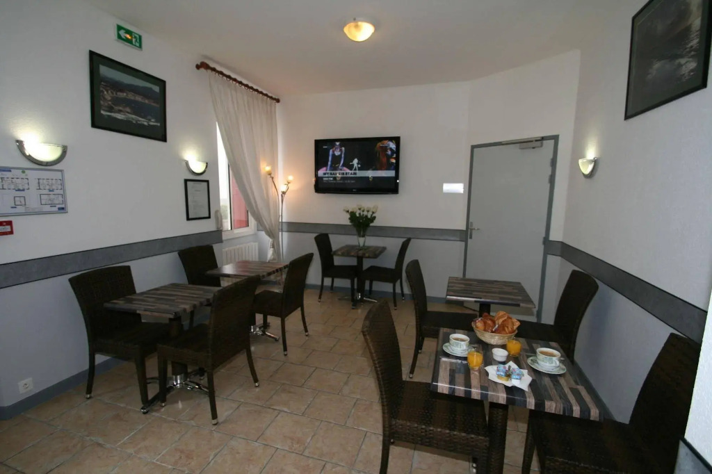 Le Petit Hôtel
