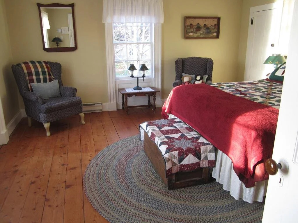 Grand Oak Manor Bed and Breakfast