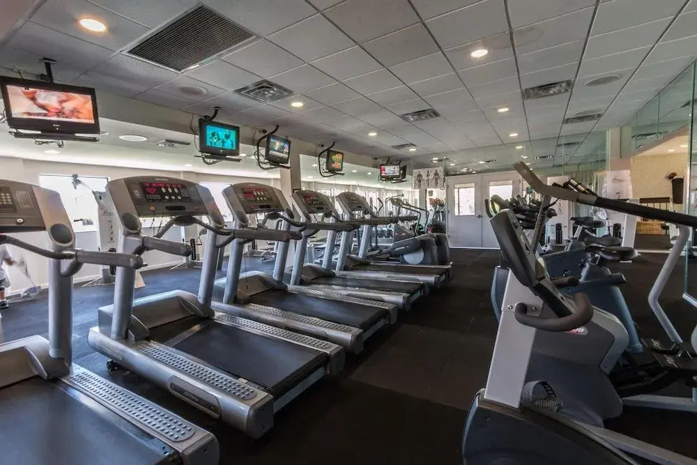 Edgewater by Book That Condo