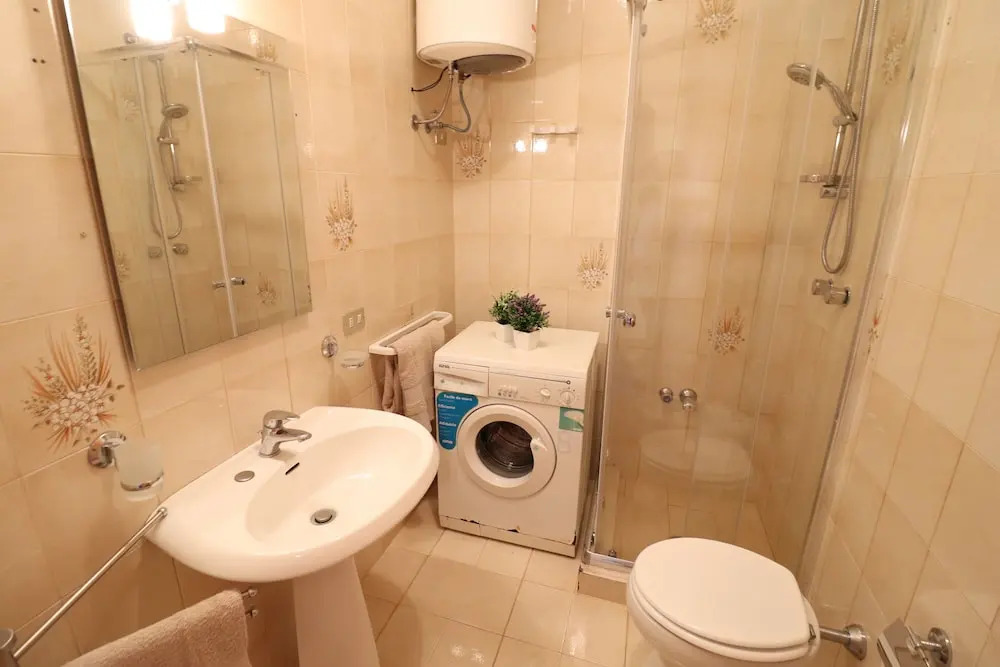 In Good Location And With Balcony - Casa Vacanze Nicole In Salento